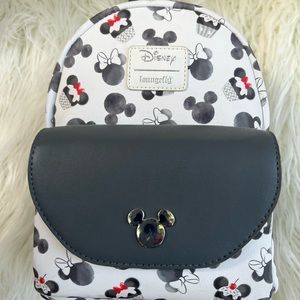 Loungefly Disney Mickey Mouse Minnie Mouse Cupcake Mini backpack